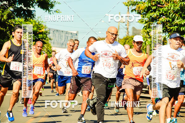 Buy your photos of the event8 Corrida guia de Fogo on Fotop