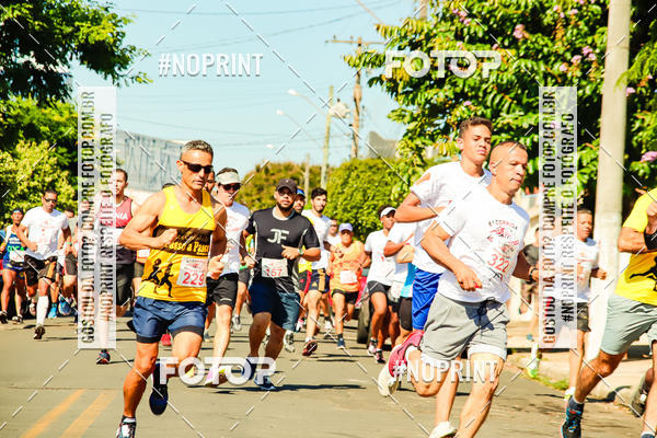 Buy your photos of the event8 Corrida guia de Fogo on Fotop
