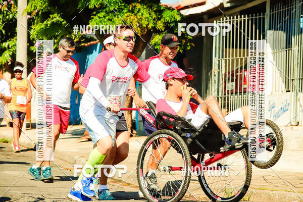 Buy your photos of the event8 Corrida guia de Fogo on Fotop