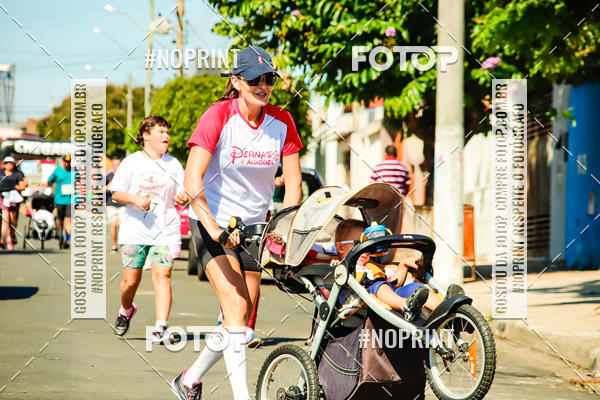 Buy your photos of the event8 Corrida guia de Fogo on Fotop