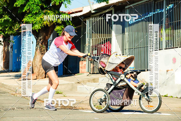 Buy your photos of the event8 Corrida guia de Fogo on Fotop