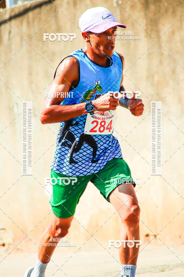 Buy your photos of the event8 Corrida guia de Fogo on Fotop