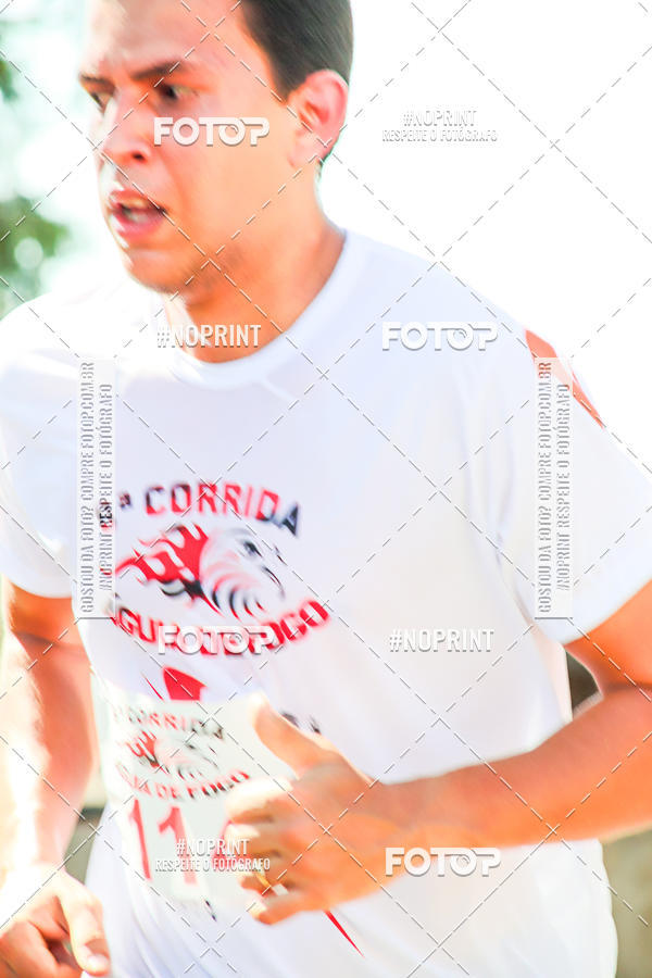 Buy your photos of the event8 Corrida guia de Fogo on Fotop