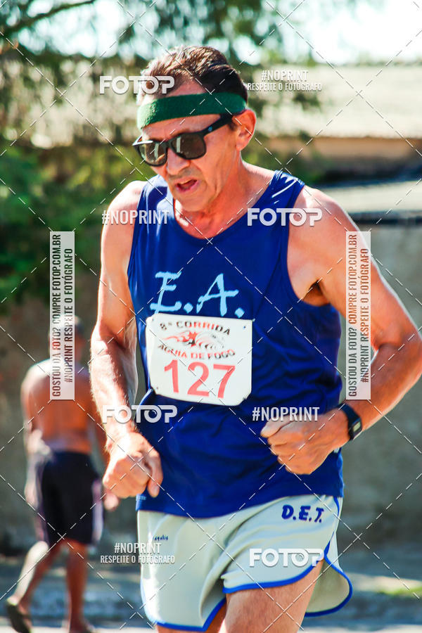 Buy your photos of the event8 Corrida guia de Fogo on Fotop