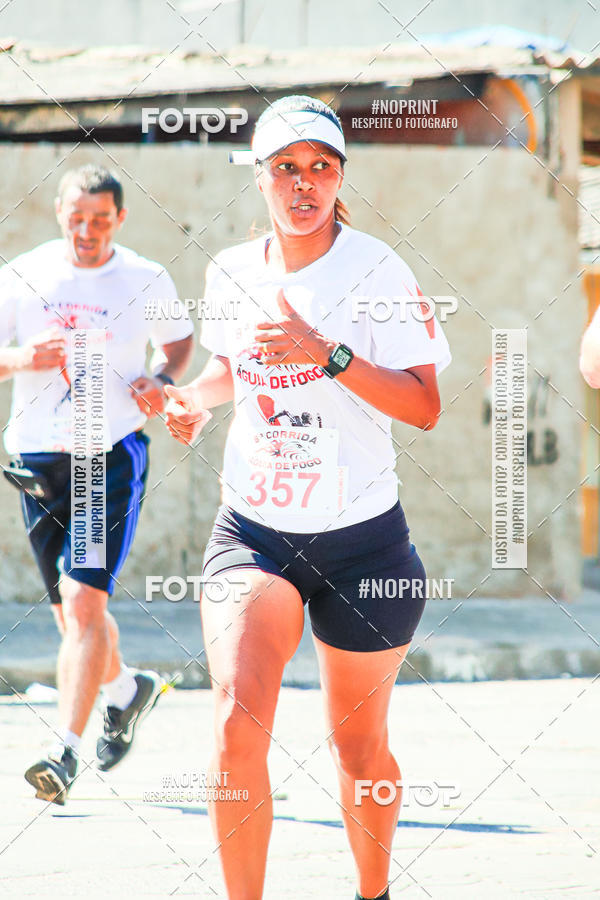 Buy your photos of the event8 Corrida guia de Fogo on Fotop