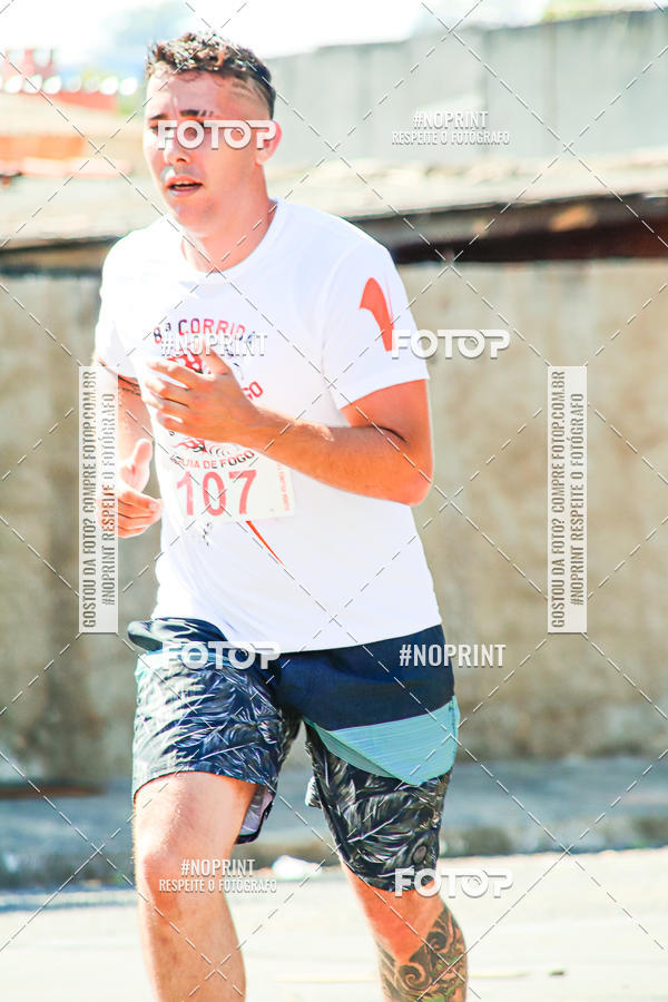 Buy your photos of the event8 Corrida guia de Fogo on Fotop