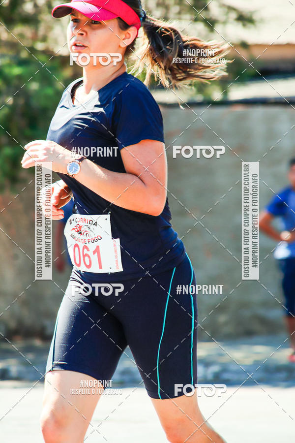 Buy your photos of the event8 Corrida guia de Fogo on Fotop