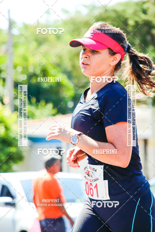 Buy your photos of the event8 Corrida guia de Fogo on Fotop