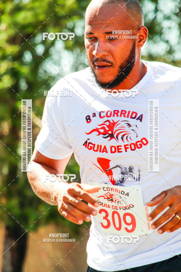 Buy your photos of the event8 Corrida guia de Fogo on Fotop