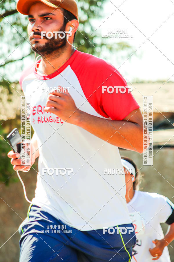 Buy your photos of the event8 Corrida guia de Fogo on Fotop