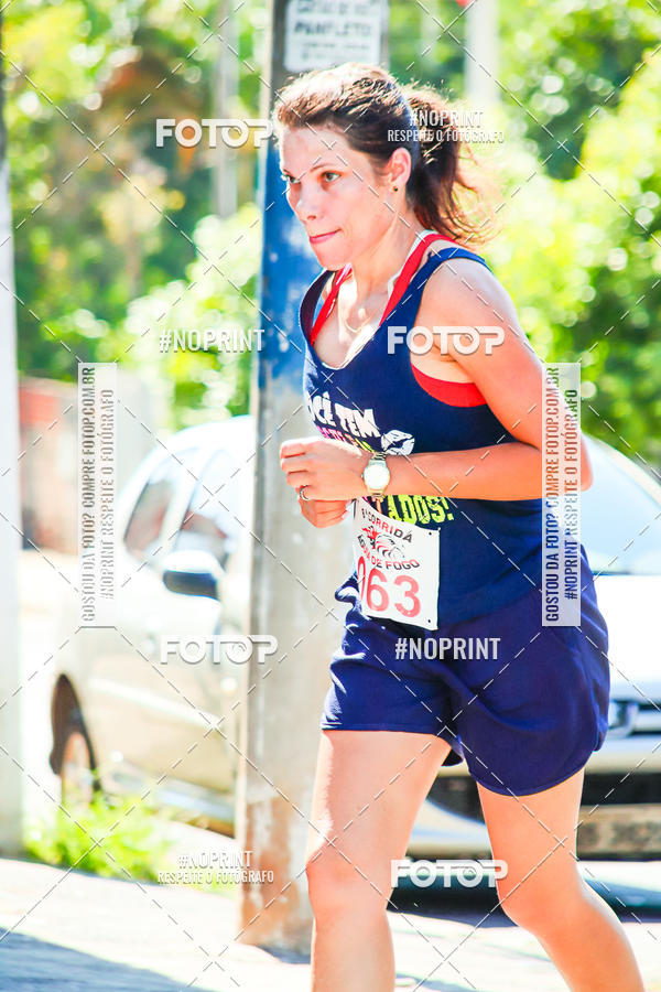 Buy your photos of the event8 Corrida guia de Fogo on Fotop