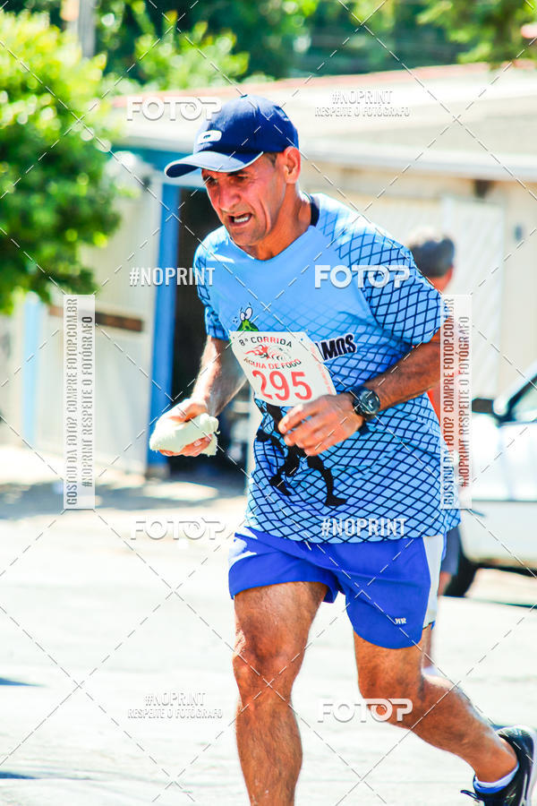 Buy your photos of the event8 Corrida guia de Fogo on Fotop