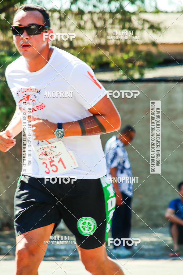 Buy your photos of the event8 Corrida guia de Fogo on Fotop