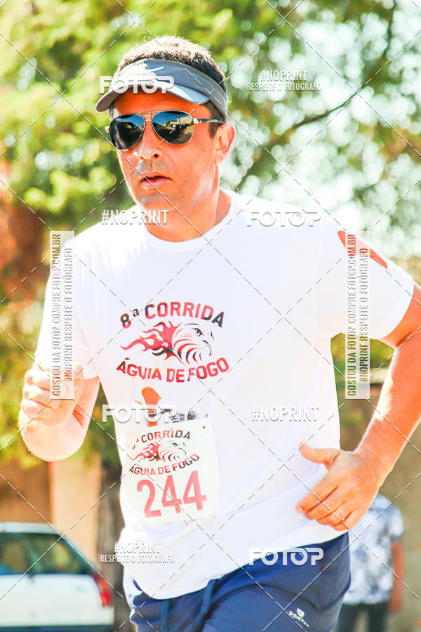 Buy your photos of the event8 Corrida guia de Fogo on Fotop
