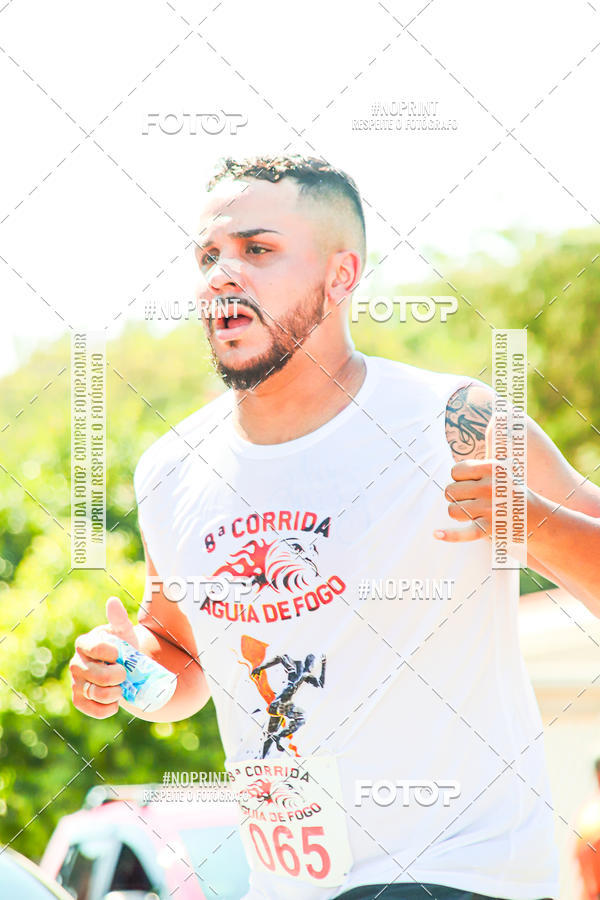 Buy your photos of the event8 Corrida guia de Fogo on Fotop