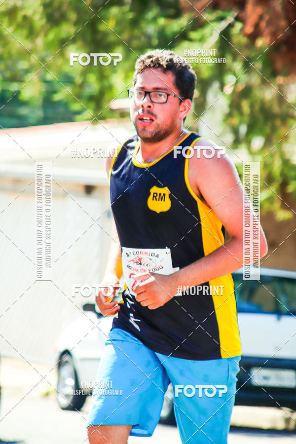 Buy your photos of the event8 Corrida guia de Fogo on Fotop