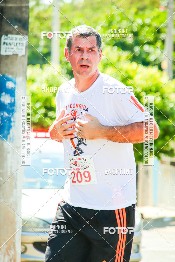 Buy your photos of the event8 Corrida guia de Fogo on Fotop