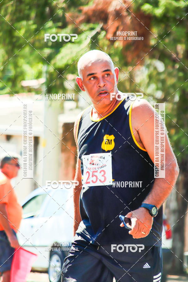 Buy your photos of the event8 Corrida guia de Fogo on Fotop