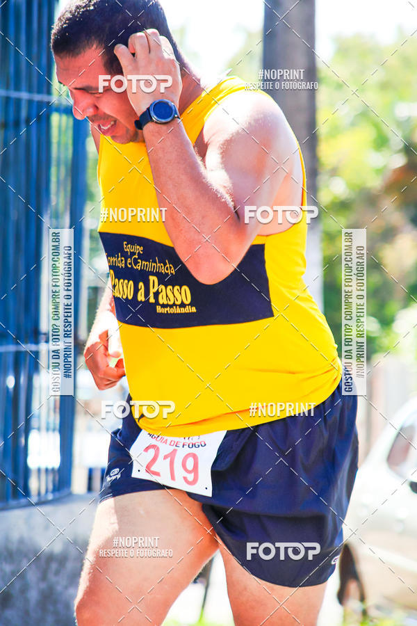 Buy your photos of the event8 Corrida guia de Fogo on Fotop