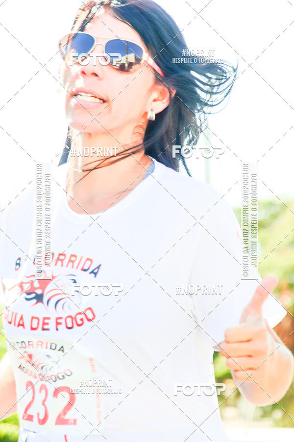 Buy your photos of the event8 Corrida guia de Fogo on Fotop