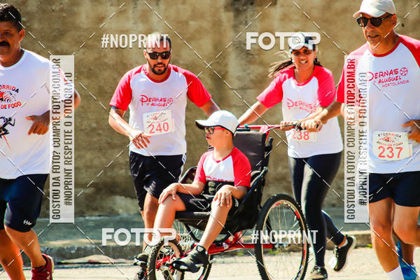 Buy your photos of the event8 Corrida guia de Fogo on Fotop