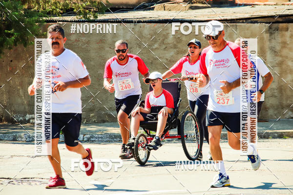 Buy your photos of the event8 Corrida guia de Fogo on Fotop
