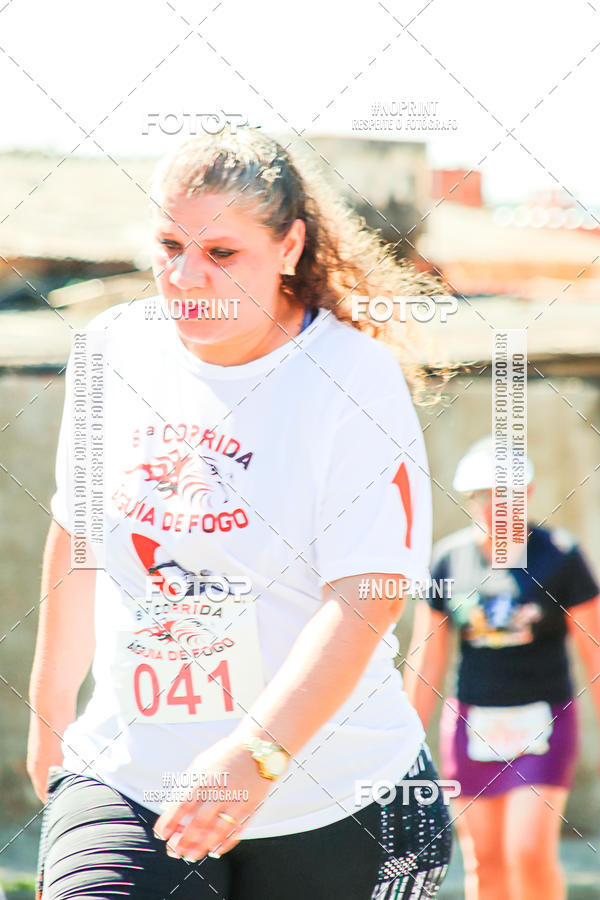Buy your photos of the event8 Corrida guia de Fogo on Fotop