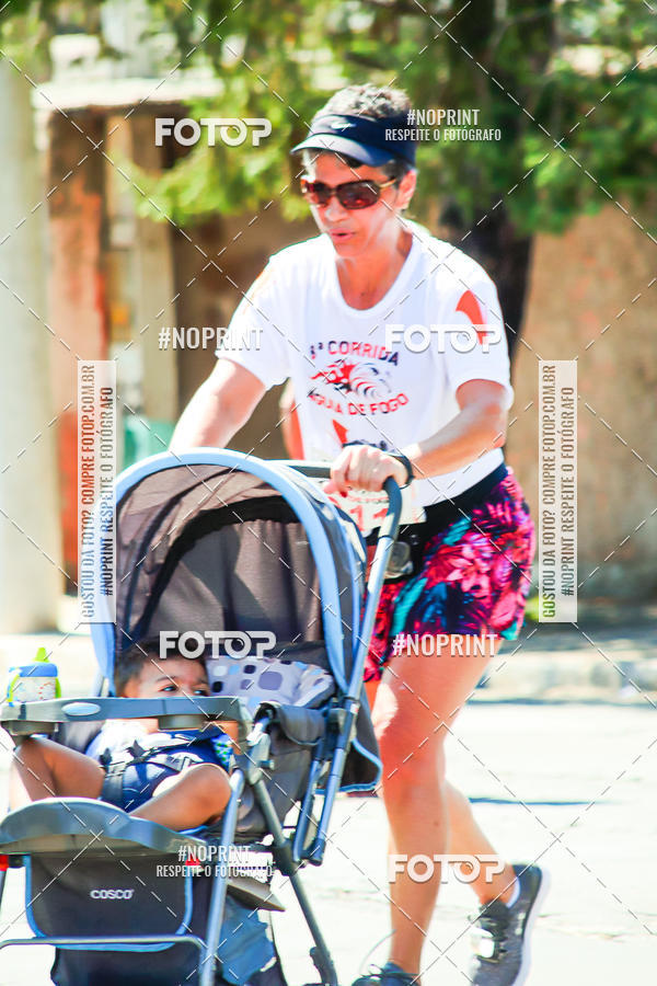 Buy your photos of the event8 Corrida guia de Fogo on Fotop