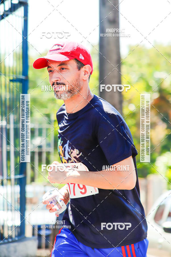 Buy your photos of the event8 Corrida guia de Fogo on Fotop