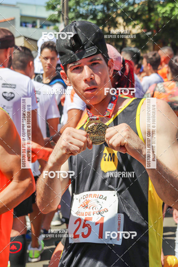 Buy your photos of the event8 Corrida guia de Fogo on Fotop