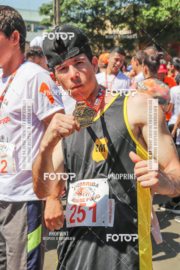 Buy your photos of the event8 Corrida guia de Fogo on Fotop