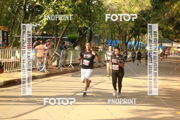 Buy your photos of the event89 Volta da Penha on Fotop