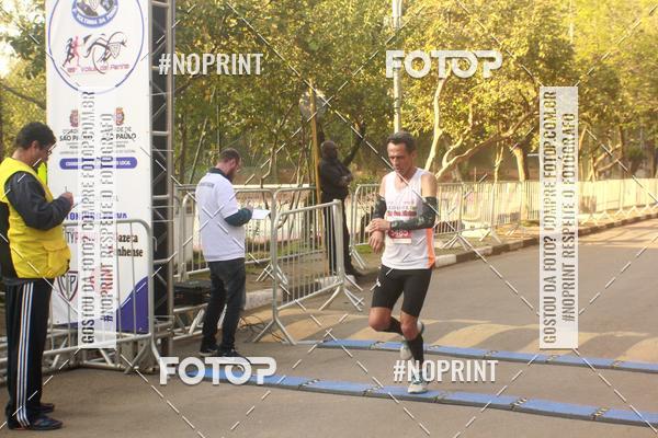 Buy your photos of the event89 Volta da Penha on Fotop