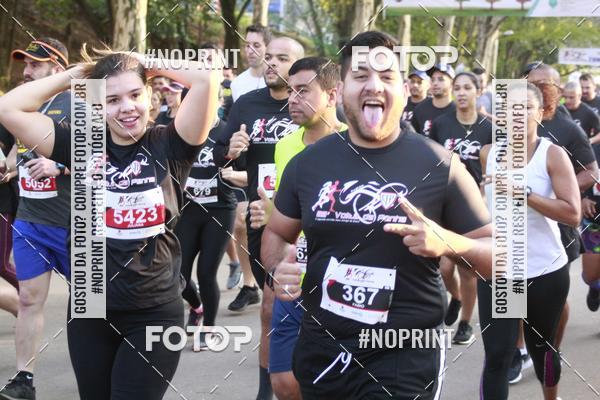 Buy your photos of the event89 Volta da Penha on Fotop