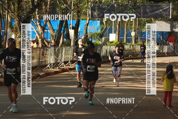Buy your photos of the event89 Volta da Penha on Fotop