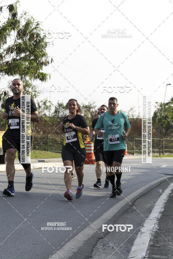 Buy your photos of the event89 Volta da Penha on Fotop