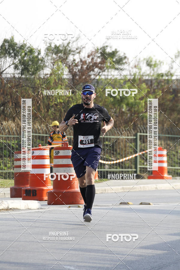 Buy your photos of the event89 Volta da Penha on Fotop