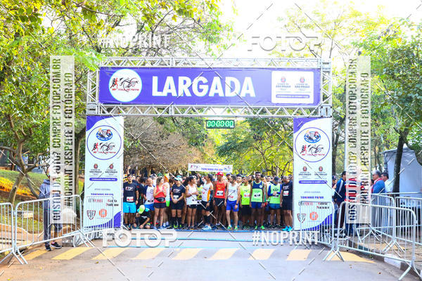 Buy your photos of the event89 Volta da Penha on Fotop