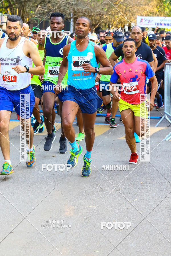 Buy your photos of the event89 Volta da Penha on Fotop