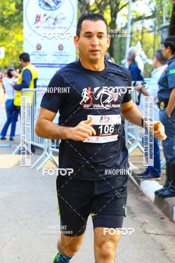 Buy your photos of the event89 Volta da Penha on Fotop