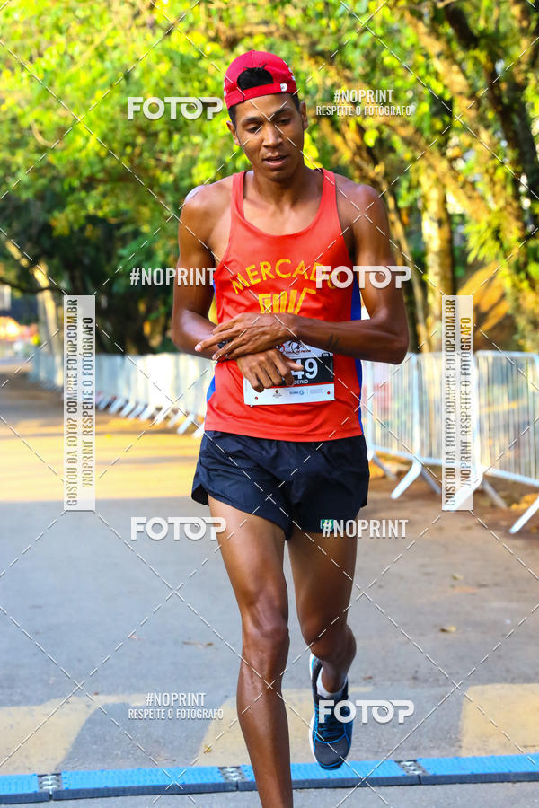 Buy your photos of the event89 Volta da Penha on Fotop