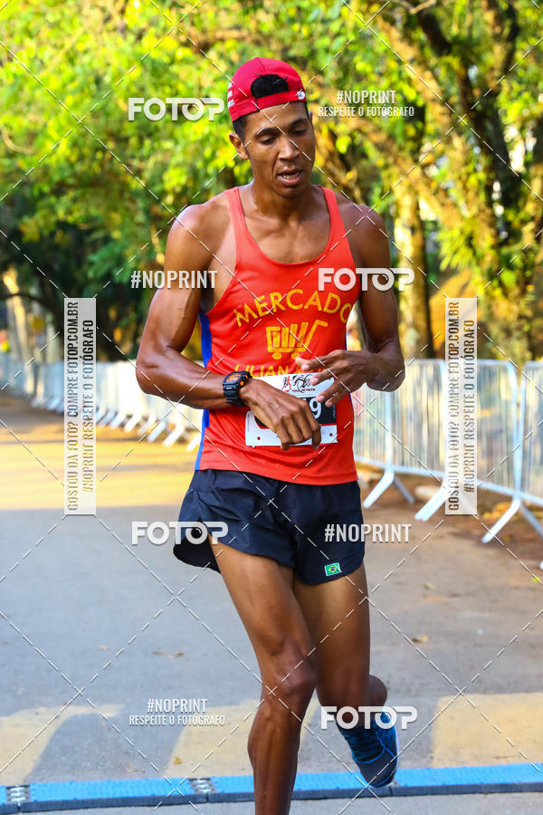 Buy your photos of the event89 Volta da Penha on Fotop