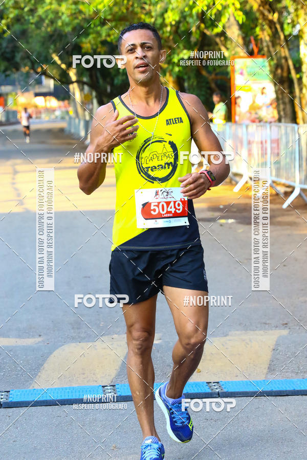 Buy your photos of the event89 Volta da Penha on Fotop