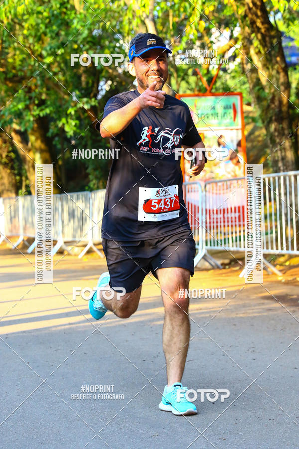 Buy your photos of the event89 Volta da Penha on Fotop