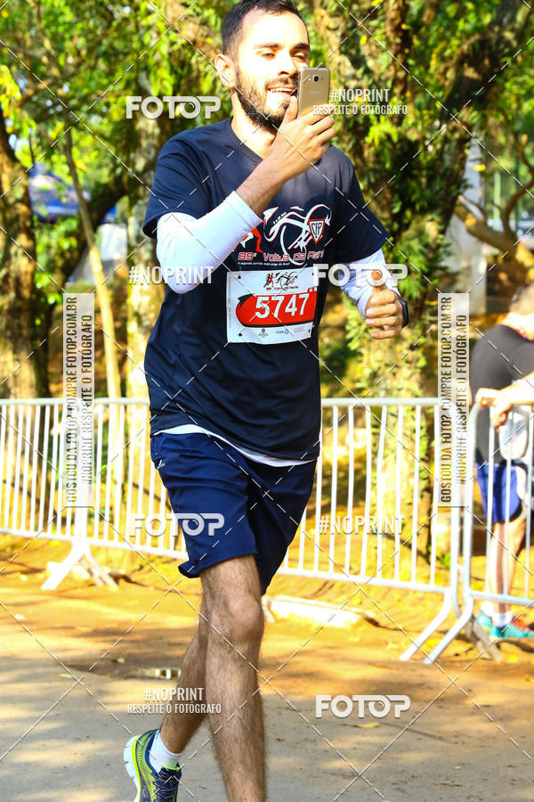 Buy your photos of the event89 Volta da Penha on Fotop