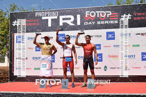 Compre as suas fotos do eventoTriday Series  - Etapa Braslia no Fotop