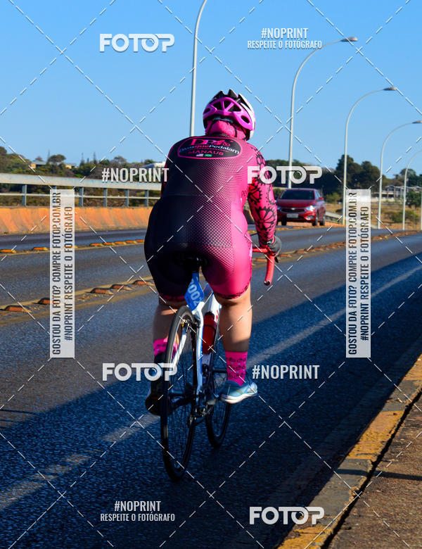 Compra tus fotos del eventoTriday Series  - Etapa Braslia En Fotop