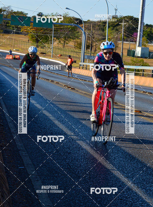 Compra tus fotos del eventoTriday Series  - Etapa Braslia En Fotop