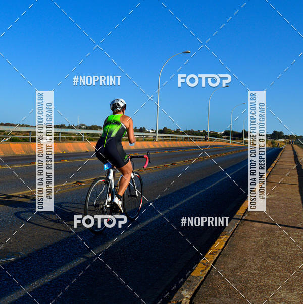 Compra tus fotos del eventoTriday Series  - Etapa Braslia En Fotop