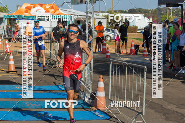 Compre as suas fotos do eventoTriday Series  - Etapa Braslia no Fotop